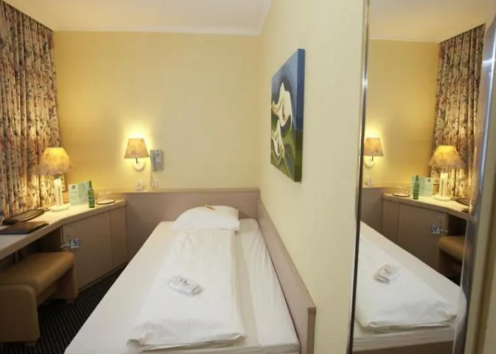 Ξενοδοχείο Zueri By Fassbind