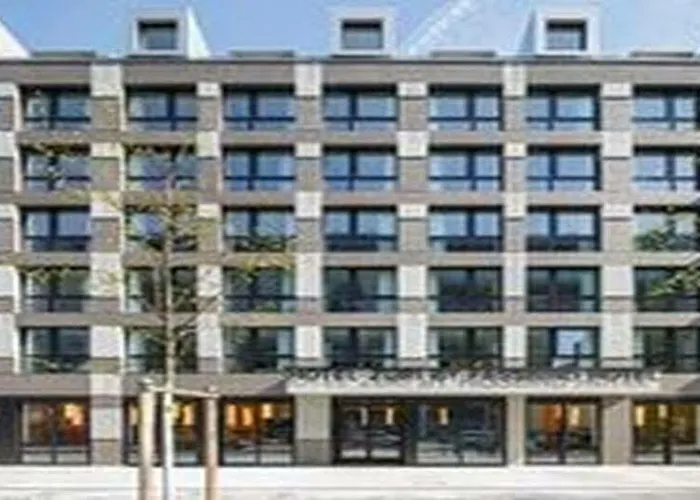 Zueri By Fassbind Ζυρίχη