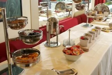 Zueri By Fassbind Hotell 4*