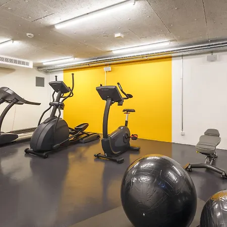 취리 바이 파스빈드 4*