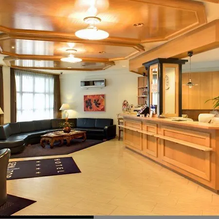 Szálloda Zueri By Fassbind 4*