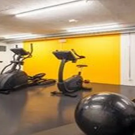 Zueri By Fassbind 4*