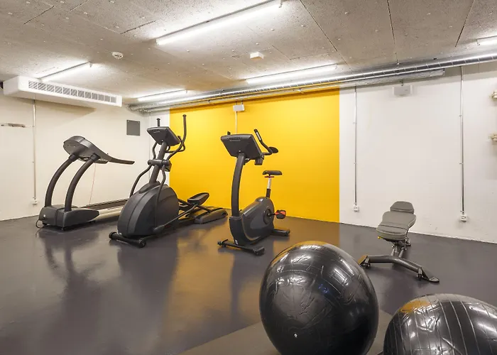 Zueri By Fassbind 4*