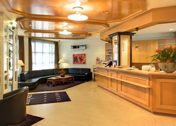 Hotel Zueri By Fassbind 4*