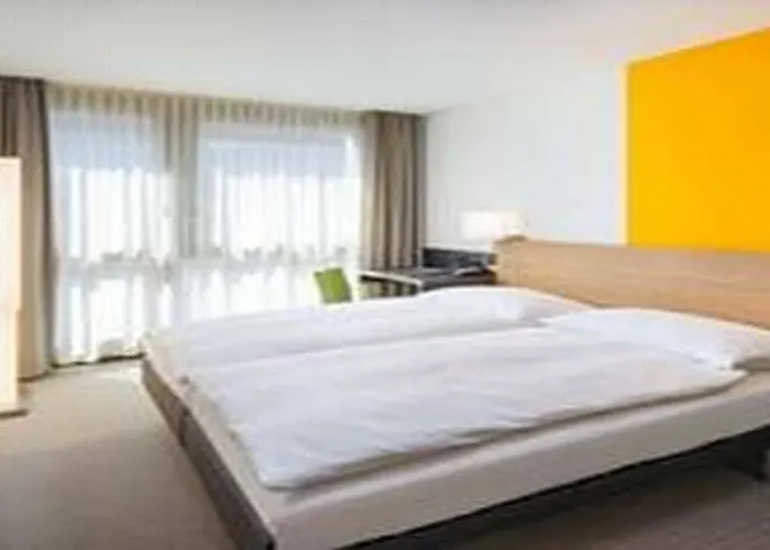 Hotel Zueri By Fassbind 4*