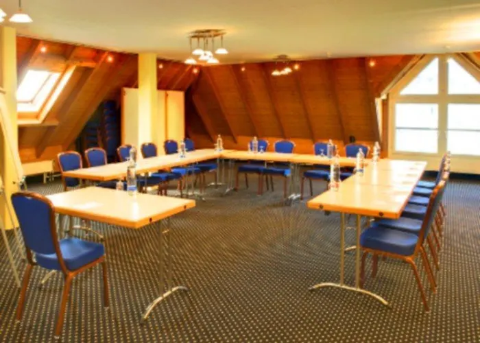 酒店 祖利法斯班德酒店